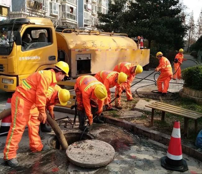 托克逊市政管道清淤