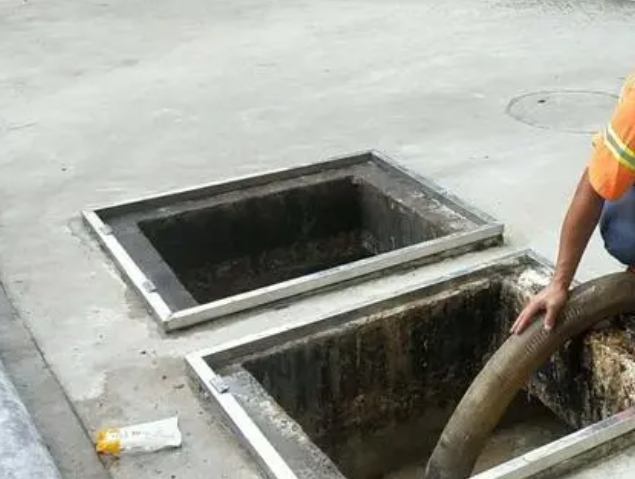 托克逊化粪池清理